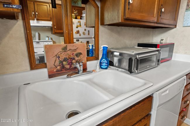 710 Victoria Ct, House other with 2 bedrooms, 1 bathrooms and null parking in New Albany IN | Image 10