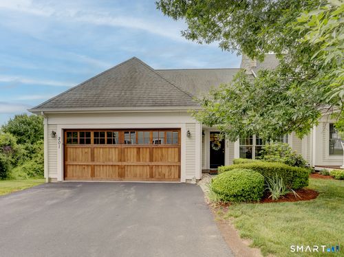 201-201 Strawberry Ln, South Windsor, CT, 06074-2082 | Card Image