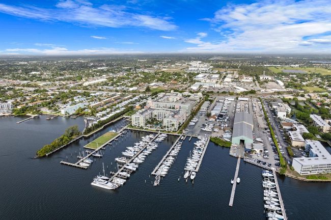 APT-217 - 802 W Windward Way, Condo with 3 bedrooms, 2 bathrooms and null parking in Lantana FL | Image 38