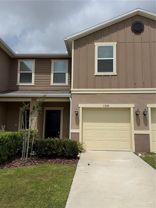 1556 Mirabella Cir, DAVENPORT, FL, 33897-6330 | Card Image
