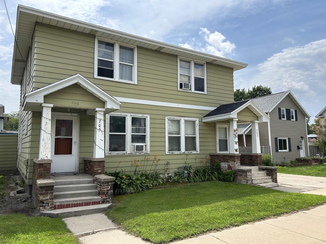 Mather St, Green Bay, WI 54303