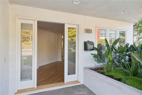 721 Marigold Ave, Corona del Mar, CA, 92625 | Card Image