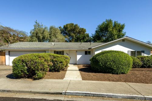 1062 N San Marcos Rd, Santa Barbara, CA, 93111-1233 | Card Image