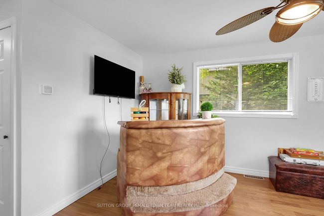 71236 Sandra St, House other with 3 bedrooms, 2 bathrooms and 8 parking in Dashwood ON | Image 8