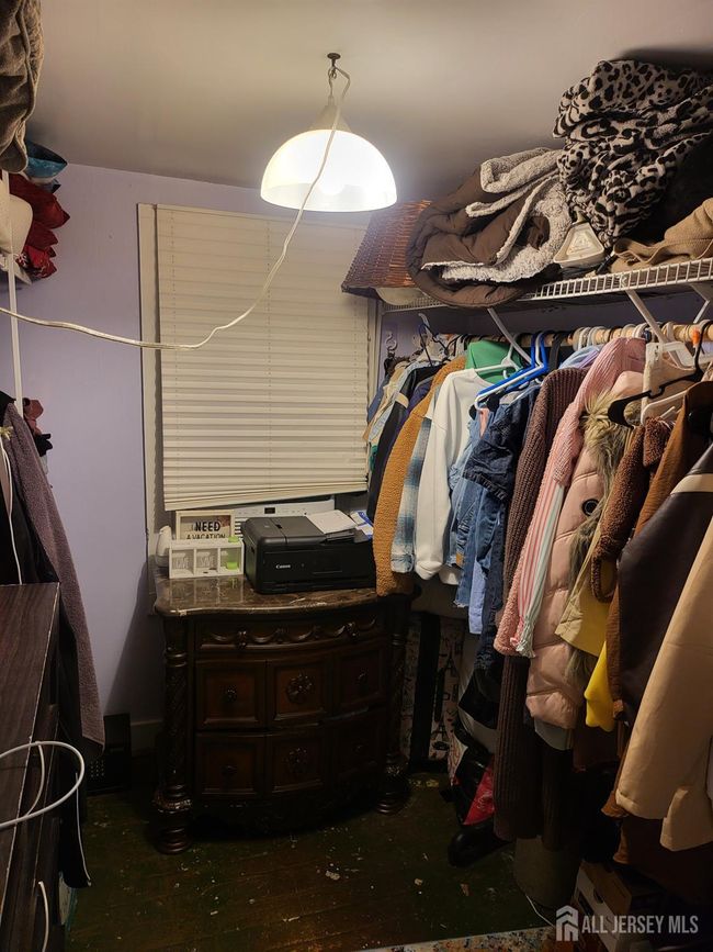 72 High St, House other with 2 bedrooms, 3 bathrooms and null parking in Perth Amboy NJ | Image 33