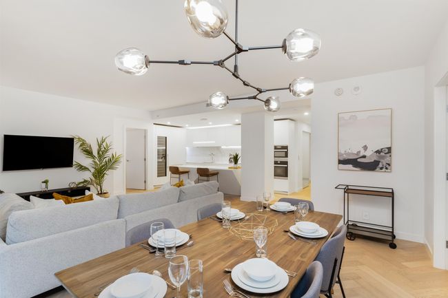 4906 - 1480 Howe St, Condo with 2 bedrooms, 3 bathrooms and 2 parking in Vancouver BC | Image 8