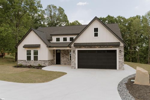 800 Glassy Rd, Landrum, SC, 29356-8967 | Card Image