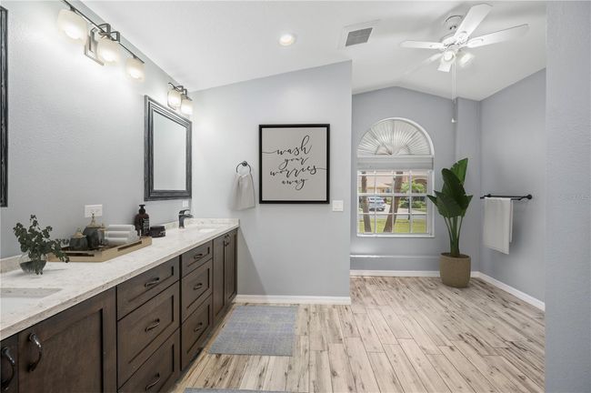 Primary Bath | Image 16