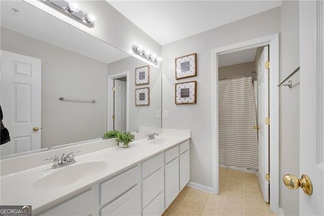 451 Tioram Ln Se, Townhouse with 4 bedrooms, 4 bathrooms and null parking in Smyrna GA | Image 31