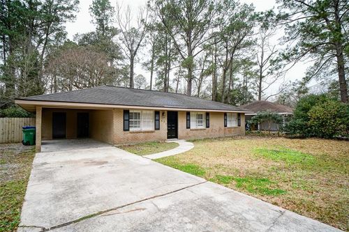 43 Hickory Dr, Covington, LA, 70433-1030 | Card Image