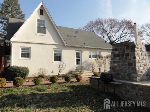 2-45 Lakeside Dr N, Piscataway, NJ, 08854-4248 | Card Image