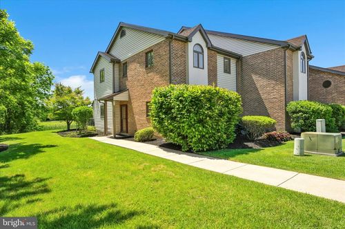 211 Black Oak Drive, LANCASTER, PA, 17602 | Card Image