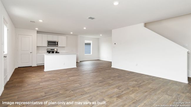 4202 Paprika Grv, House other with 5 bedrooms, 3 bathrooms and null parking in Von Ormy TX | Image 5