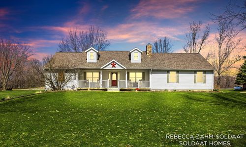 11496 4 Mile Rd, Belding, MI, 48809-9736 | Card Image