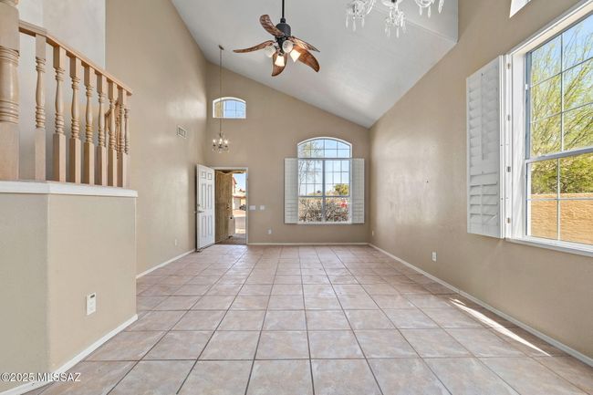 8-web-or-mls-9130 N Safflower Ln - MLS I | Image 8