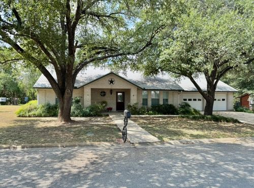608 Mogonye Ln, Elgin, TX, 78621-1018 | Card Image