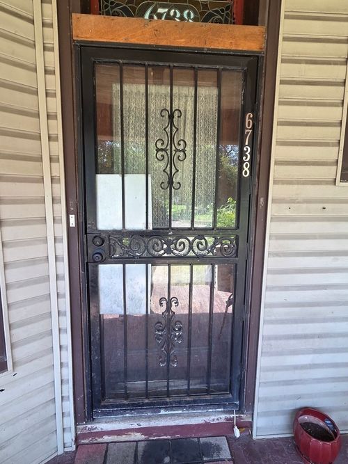 6738 S Normal Blvd, Chicago, IL, 60621-2534 | Card Image