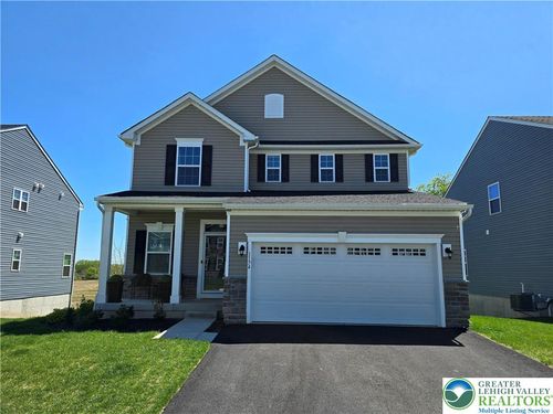 1174 Woodmont Ln, CATASAUQUA, PA, 18032-8004 | Card Image