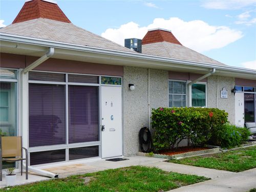 g-4349 Tahitian Gardens Cir, HOLIDAY, FL, 34691-3732 | Card Image