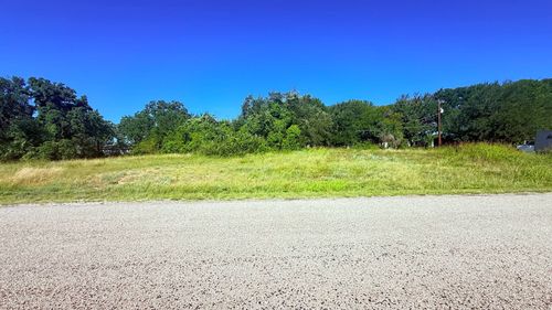 5900 Arrowhead Dr, Granbury, TX, 76048-3273 | Card Image