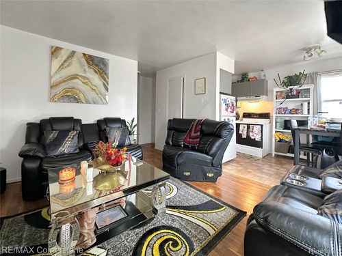 1978 Ackley Ave, Westland, MI, 48186-9700 | Card Image