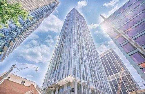 2511-1 Yorkville Ave, Toronto, ON, M4W0B1 | Card Image