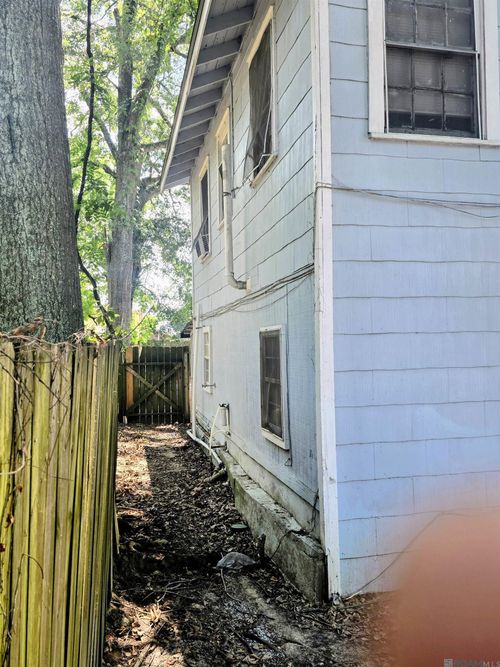 4358 Foster Dr, Baton Rouge, LA, 70805 | Card Image