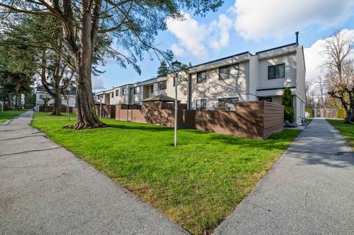 89-14135 104 Ave, Surrey, BC, V3T1X6 | Card Image