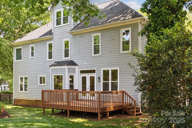 Back yard | Image 35