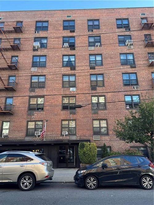 apt-3h-2299 E 13th St, Brooklyn, NY, 11229-4349 | Card Image