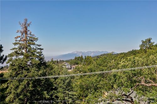 2765 Preston Dr, Running Springs, CA, 92382-7510 | Card Image