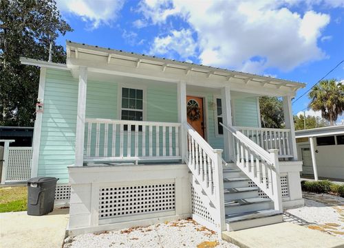 222 Ne 1st Ave, CRYSTAL RIVER, FL, 34429-4104 | Card Image