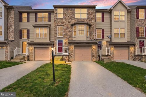 184 Sara Ln, HANOVER, PA, 17331-8667 | Card Image