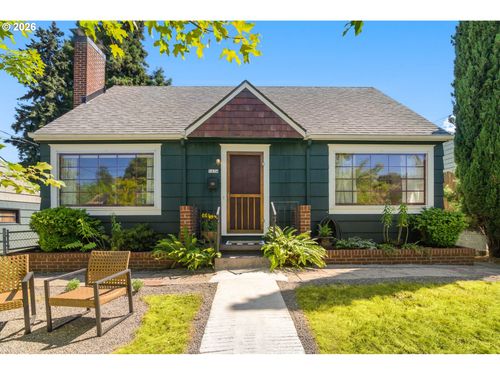 1834 Se Ellis St, Portland, OR, 97202 | Card Image