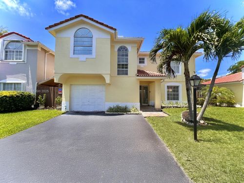 10245 Nw 57th St, Doral, FL, 33178-2663 | Card Image