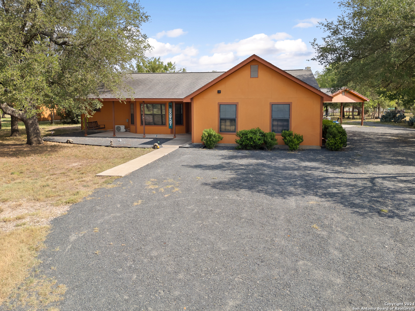 Cr-4644 , Hondo, TX 78861