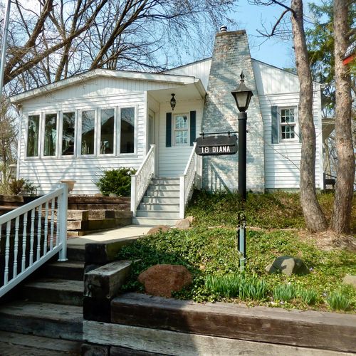 18 Diana Rd, Ogden Dunes, IN, 46368-1013 | Card Image