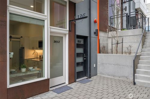 3612 Leary Way Nw, Seattle, WA, 98107-4971 | Card Image