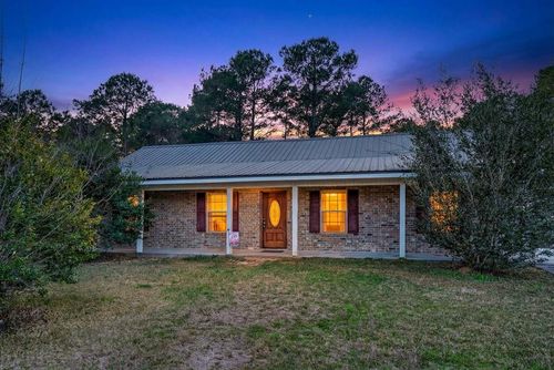 57 Alan Rd, Carriere, MS, 39426-8127 | Card Image