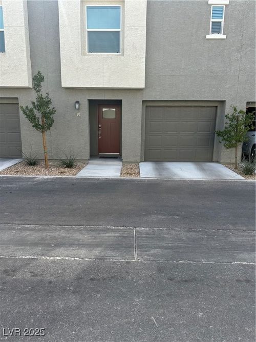 unit-2-2755 Atomic Tangerine Way, Las Vegas, NV, 89183-6039 | Card Image