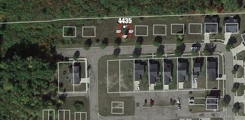 4435 Market Pl, Flint, MI, 48506-1596 | Card Image