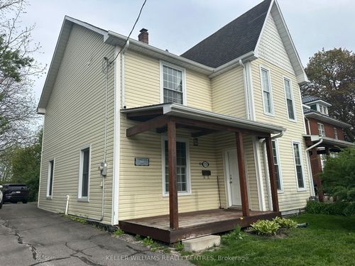 173 B Prospect Street, Newmarket, ON, L3Y3T7 | Card Image