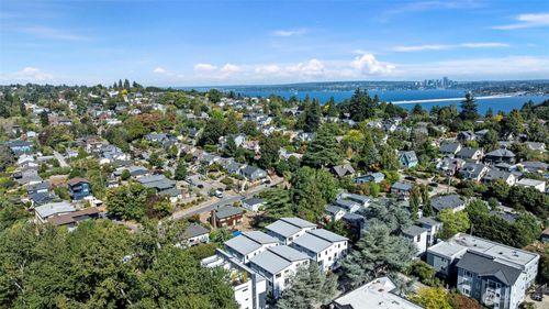 a-2527 29th Ave S, Seattle, WA, 98144-5401 | Card Image