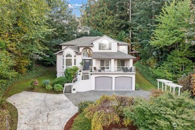 16875 SE 38th Place, House other with 4 bedrooms, 2 bathrooms and 5 parking in Bellevue WA | Image 2