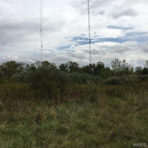 905 State Route 111, Granite City, IL, 62040 | Card Image