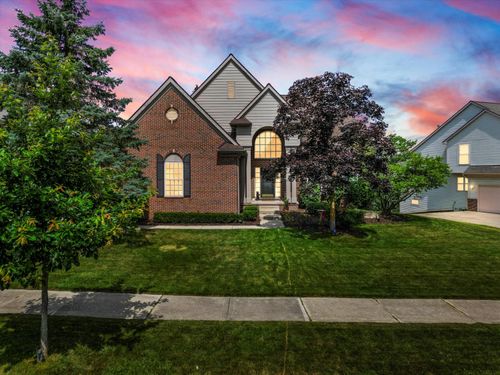 1690 Meadowside Dr, Ann Arbor, MI, 48104-4264 | Card Image