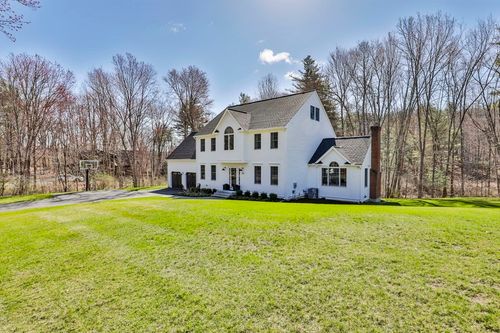 34 Mill Rd, Harvard, MA, 01451-1312 | Card Image