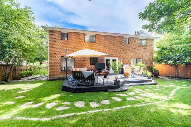 186 Ramona Blvd, House other with 4 bedrooms, 3 bathrooms and 4 parking in Markham ON | Image 26