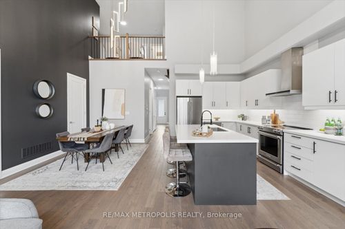 19 Vern Robertson Gate, Uxbridge, ON, L9P0R9 | Card Image