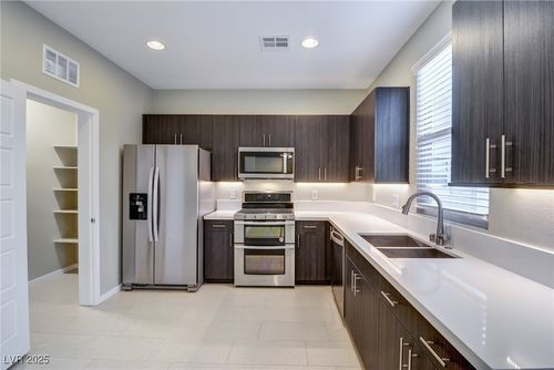 unit-211-11236 Rainbow Peak Ave, Las Vegas, NV, 89135-3607 | Card Image